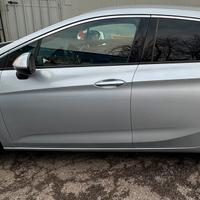 Opel Astra 1.4 TSI 150cv