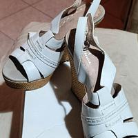 Sandalo con Zeppa Bianco in pelle Bata