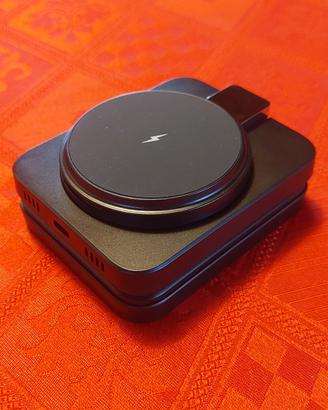 Stazione ricarica Wireless 3 in 1