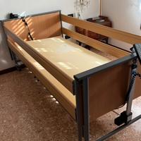Letto da degenza elettrico per anziani