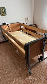 Letto da degenza elettrico per anziani