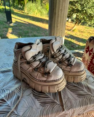 New Rock Sneaker Stivaletto in pelle bianca Gotico