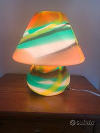 Lampada da tavolo/comodino in vetro Murano