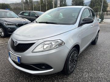 LANCIA Ypsilon 1.2 69 CV 5 porte S&S Gold