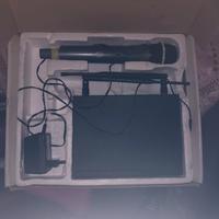 Radiomocrofono per karaoke