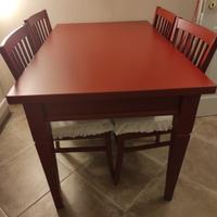 tavolo soggiorno con sedie