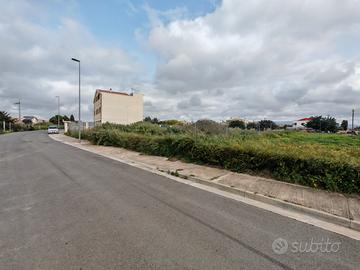 Lotto libero su tre lati San Lussorio