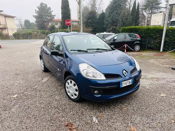 Renault Clio 1.2 16V 5 porte