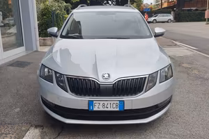 Skoda Octavia 1.5 DSG Wagon Ambition G-Tec