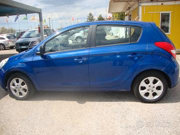 HYUNDAI i20 1.4 CRDi 5p.ECONOMICA 5posti2012