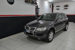 Volkswagen Touareg 3.0/240CV V6 TDI DPF Exclusive