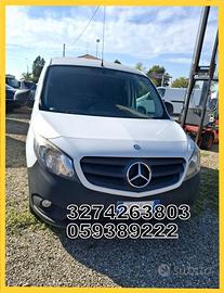 Mercedes Benz - Autocarro