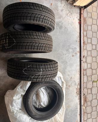 4 Pneumatici invernali 175/65 r 14 triangle