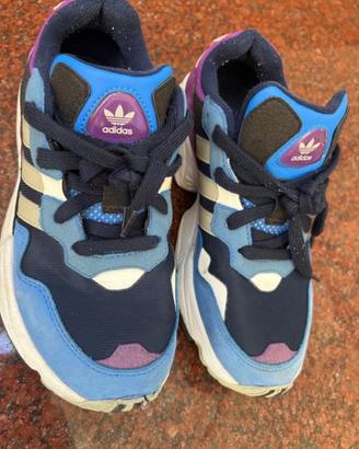 Scarpe adidas