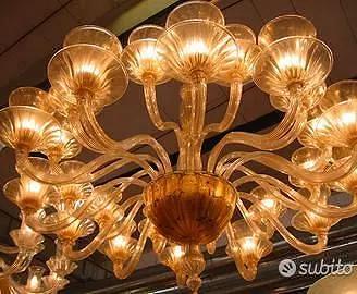 1930 Lampadario 24 luci Venini spruzzato oro