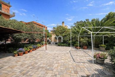 Villetta a schiera di 180 m² con 3 locali a Roma