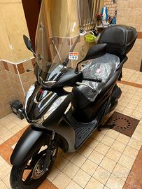 Honda sh 125 abs sport