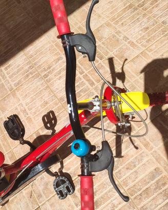 bici taglia 16 per bambino marca Dino