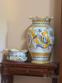 Vaso e centrotavola Ceramica Deruta Sambuco Mario