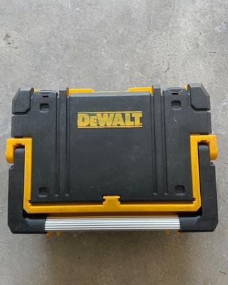 Avvitatore DeWalt DCF900 (1/2)