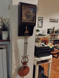 Orologio a pendolo da parete