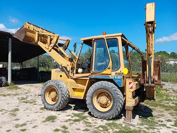 Terna Venieri Pala Escavatore 8.33B