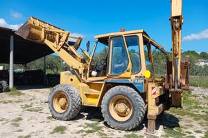 Terna Venieri Pala Escavatore 8.33B