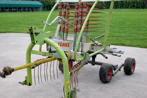 Ranghinatore CLAAS Claas Liner 370