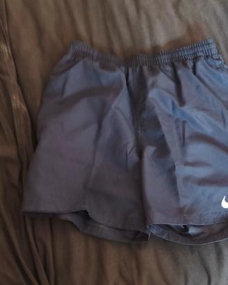 pantaloncini Nike 