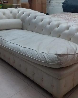 DORMEUSE E STRUTTURA LETTO MATRIMONIALE CAPITONNÉ