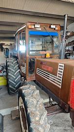 Trattore Fiat 880 
