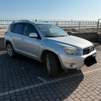 Rav 4 anno 2007 Benzina/GPL