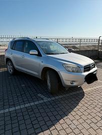 Rav 4 anno 2007 Benzina/GPL