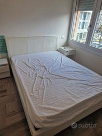 Letto matrimoniale alla francese con materasso