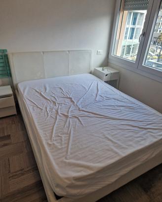 Letto matrimoniale alla francese con materasso