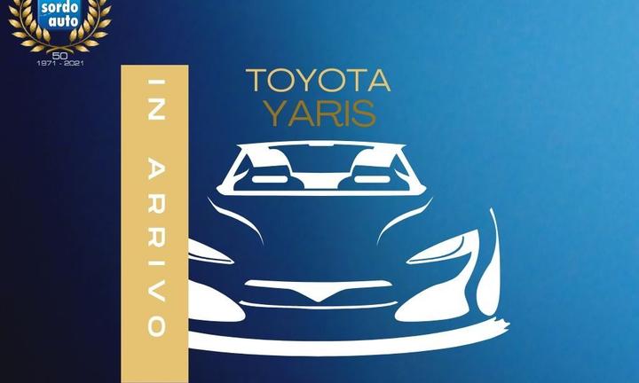 TOYOTA Yaris 1.5 Hybrid 5 porte Active