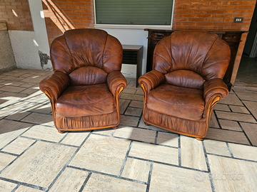 2 Poltrone in pelle