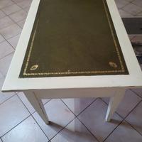 scrivania cinque cassetti con secretaire