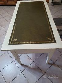 scrivania cinque cassetti con secretaire