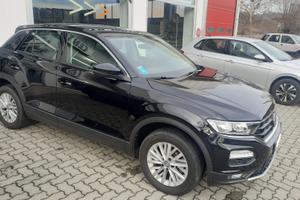 Volkswagen T-Roc 1.6 TDI SCR Business BlueMotion T