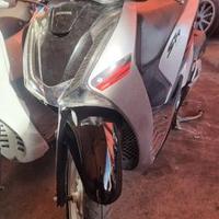 SH 125 2019 intero (no ricambi)