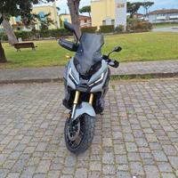 Honda X-ADV 750 - 2023