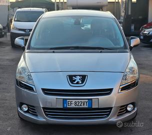 Peugeot 5008 1.6 HDi 112CV Tecno 7 posti