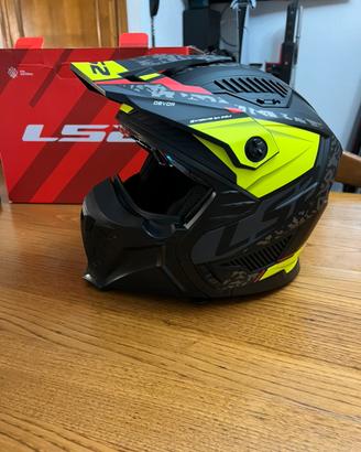 Casco jet
