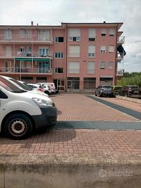 ( privato ). Vende Riviera ligure monolocale