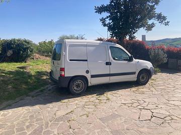 Peugeot ranch