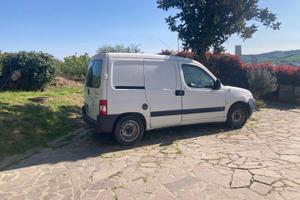 Peugeot ranch