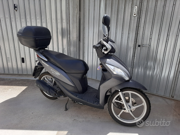 Scooter Honda Vision unico proprietario come nuovo