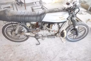 Moto    Guzzi  V50 Monza