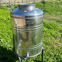 Contenitore per olio
